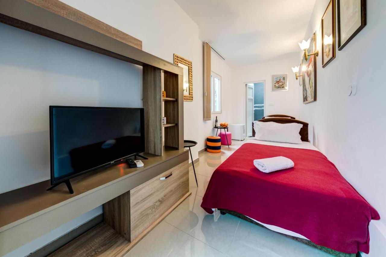 Oasis Seaside Rooms بودفا المظهر الخارجي الصورة