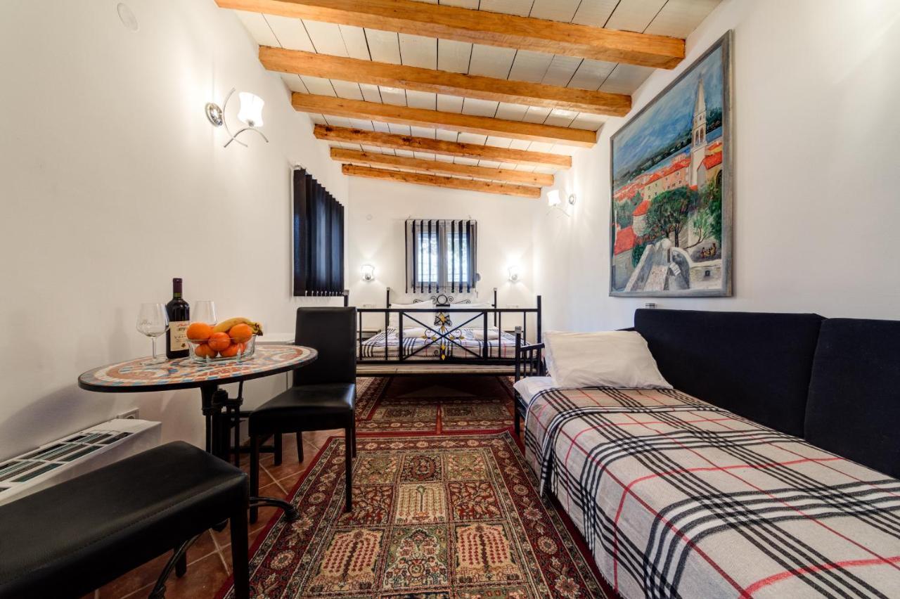 Oasis Seaside Rooms بودفا المظهر الخارجي الصورة